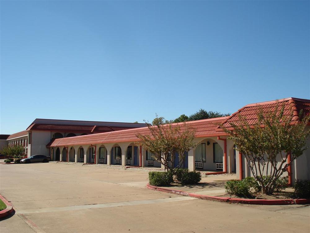Motel 6-Longview, TX - North Exterior foto