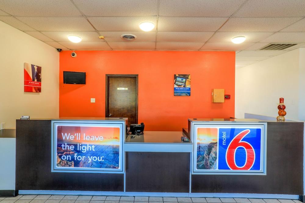 Motel 6-Longview, TX - North Exterior foto