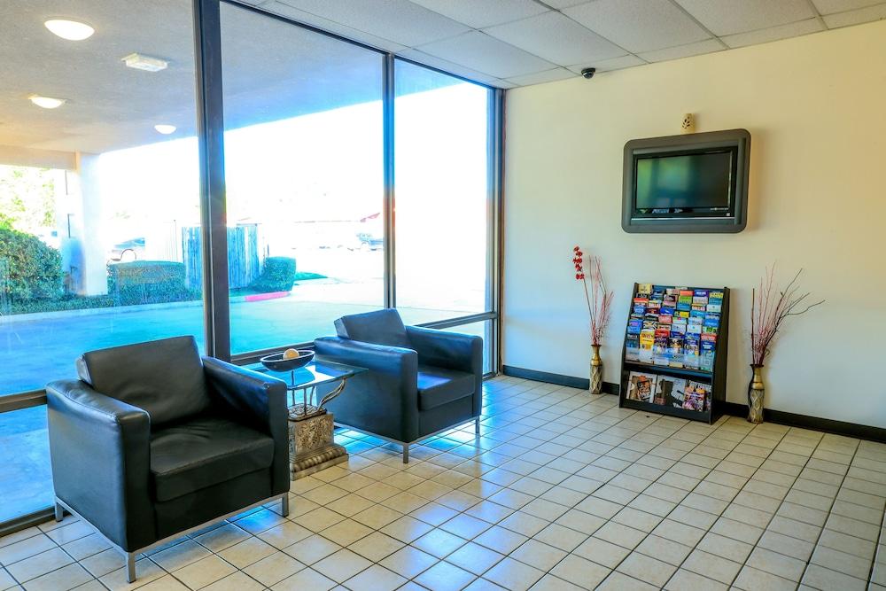 Motel 6-Longview, TX - North Exterior foto