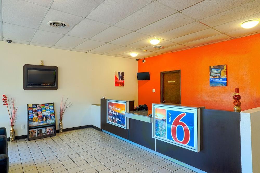 Motel 6-Longview, TX - North Exterior foto