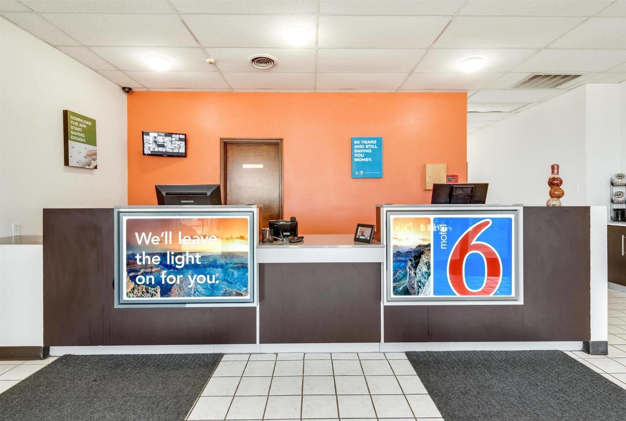 Motel 6-Longview, TX - North Exterior foto